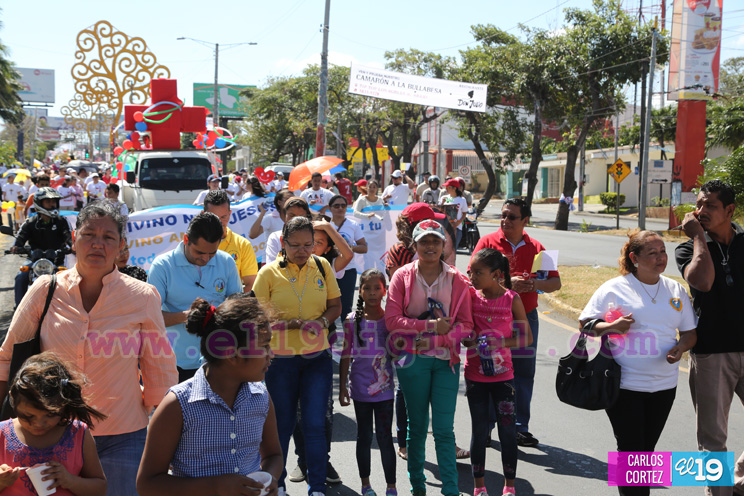 Miles participan en caminata “Si Quieres la Paz Defiende la Vida”